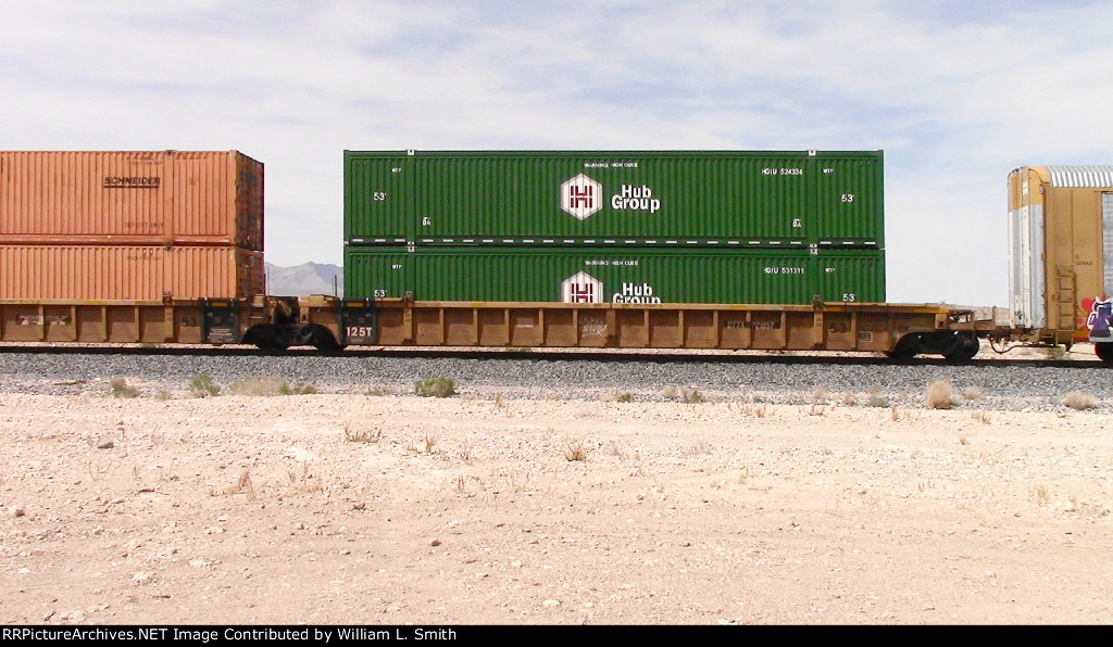 EB Manifest Frt @ Erie NV W-Pshrs -12